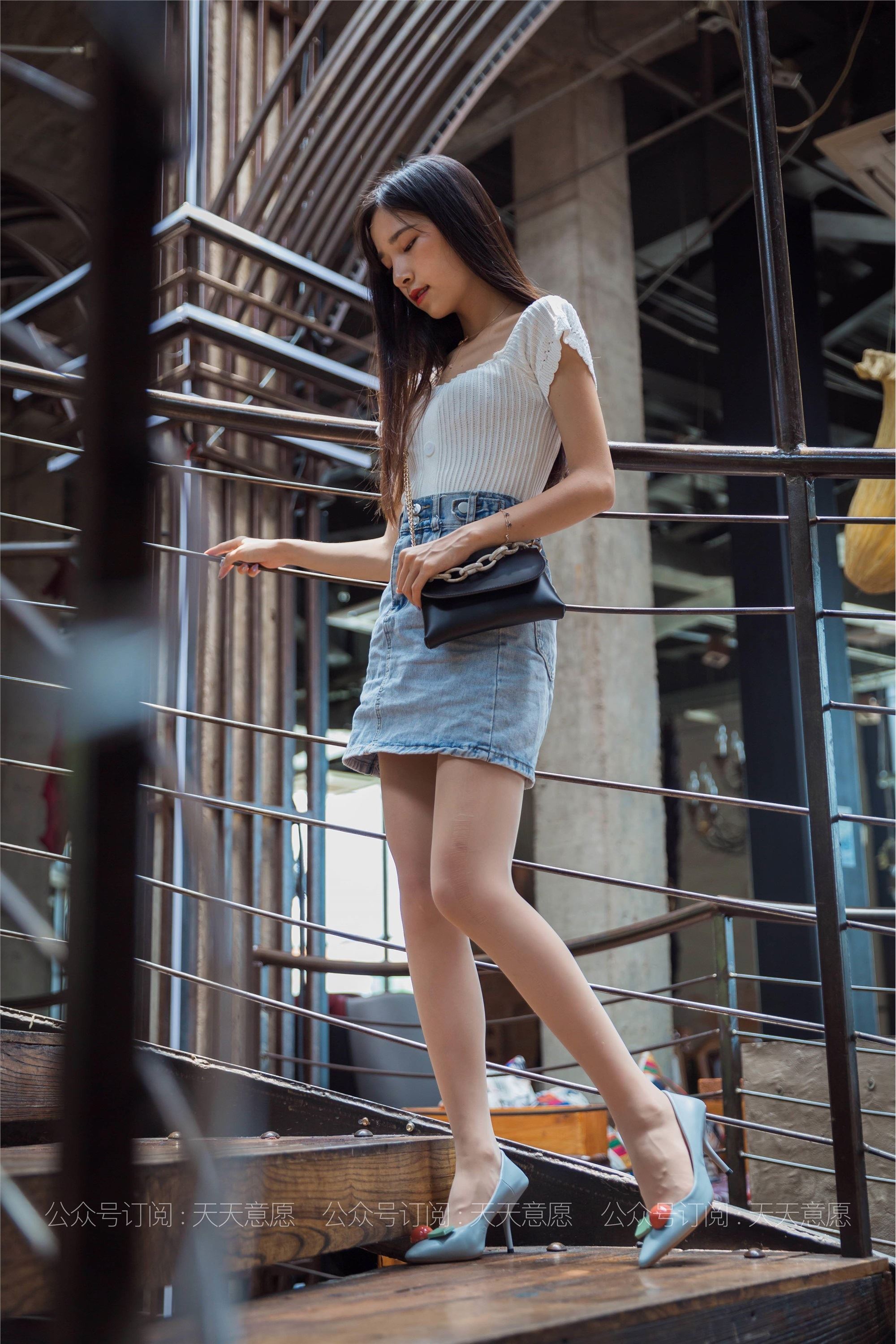 IESS异思趣向 - 模特：美子《玩滑滑梯》